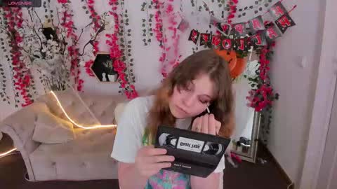 Snapshot of amechan chatting on 2, 11, 2025 Ame online show from 2, 11, 2025