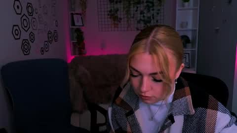 Snapshot of amelaya chatting on 12, 5, 2026 amelaya online show from 12, 5, 2026