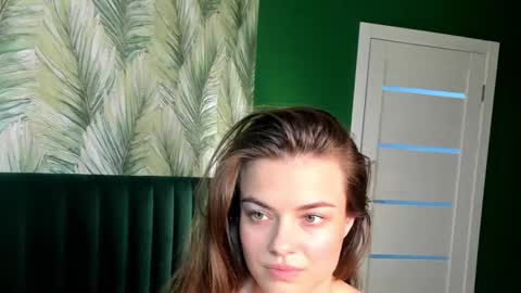 Ameli Lorans online show from 11, 3, 2025