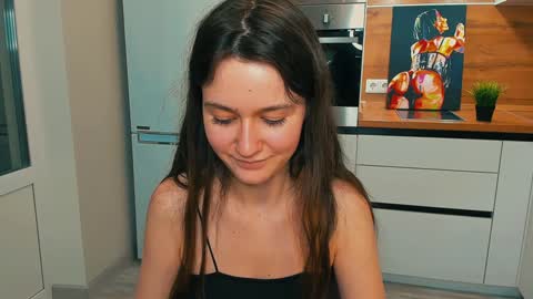 Snapshot of ameli_moon chatting on 15, 12, 2024 Eileen online show from 15, 12, 2024