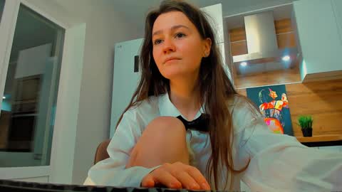Snapshot of ameli_moon chatting on 14, 1, 2025 Eileen online show from 14, 1, 2025