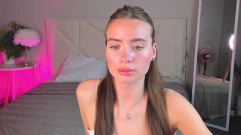 Snapshot of ameli_povilainn chatting on 23, 9, 2025 Ameli online show from 23, 9, 2025
