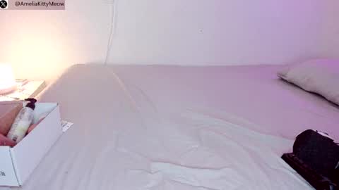 Snapshot of amelia71477 chatting on 6, 8, 2026 Amelia Hot online show from 6, 8, 2026