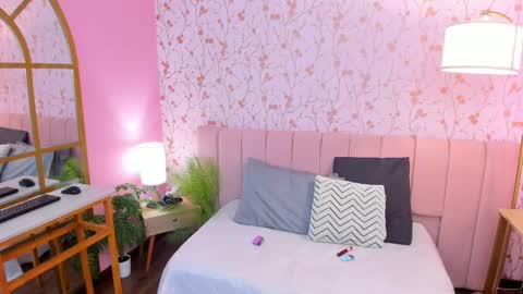 Amelia Adams online show from 22, 2, 2025