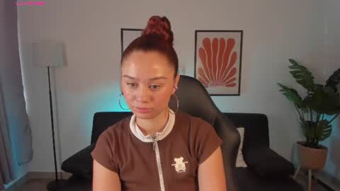Snapshot of amelia_saenz_ chatting on 23, 7, 2026 Amelia online show from 23, 7, 2026