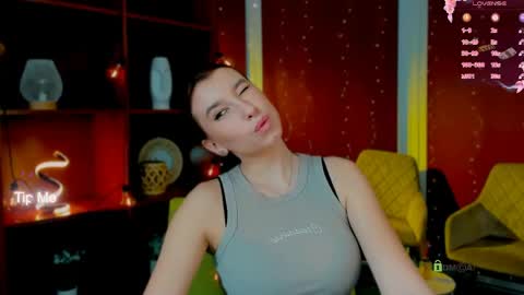 ameliaa_sweet online show from 17, 4, 2026