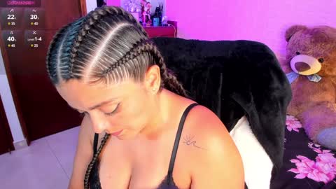 Snapshot of ameliamedina chatting on 14, 1, 2025 I am Ame Nice to meet you online show from 14, 1, 2025