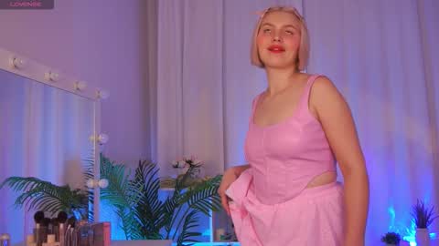  Amelia  online show from 16, 10, 2025