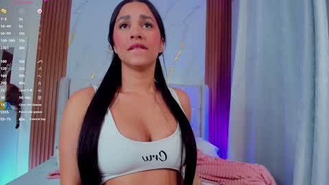 Snapshot of amelie_leigh chatting on 9, 2, 2025 Alejandra online show from 9, 2, 2025