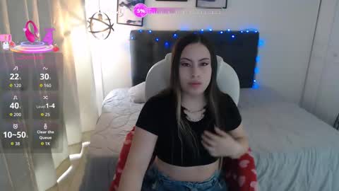 Snapshot of amelierose1 chatting on 1, 12, 2025 Amelie online show from 1, 12, 2025