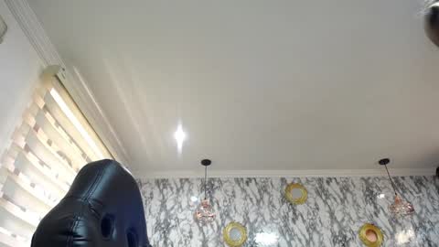 Amell Thomson online show from 22, 1, 2025