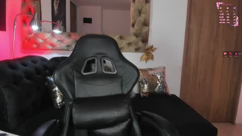          online show from 7, 2, 2026