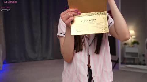 Amy  online show from 18, 10, 2025