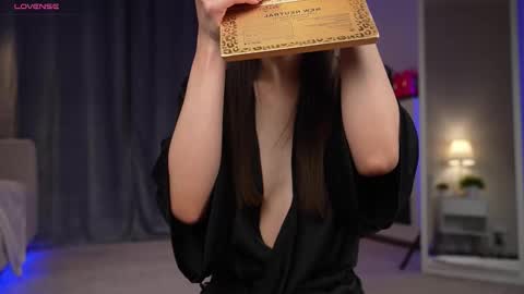 Amy  online show from 23, 10, 2025