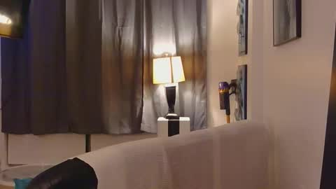 HOT white  naughty leo  xxx online show from 5, 12, 2025