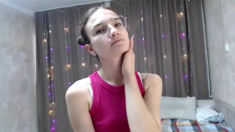 Snapshot of amethystnight_ chatting on 3, 12, 2025 Julia online show from 3, 12, 2025