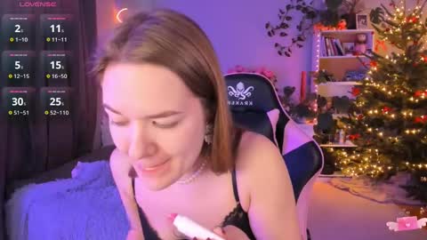 Hi-hi I am Kate welcome to my sexy room online show from 26, 12, 2024