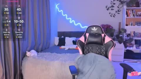 Hi-hi I am Kate welcome to my sexy room online show from 17, 2, 2025