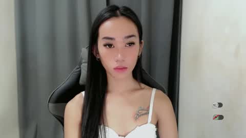 Snapshot of ami_lewis chatting on 28, 1, 2025 JOANNA online show from 28, 1, 2025