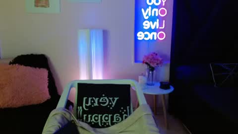 Snapshot of ami_smith chatting on 15, 7, 2026 ami_smith online show from 15, 7, 2026