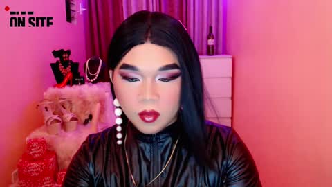 Queen Mireska online show from 9, 12, 2024