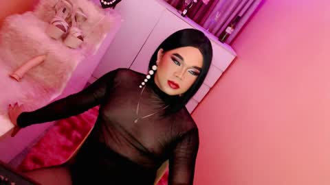 Queen Mireska online show from 15, 1, 2025