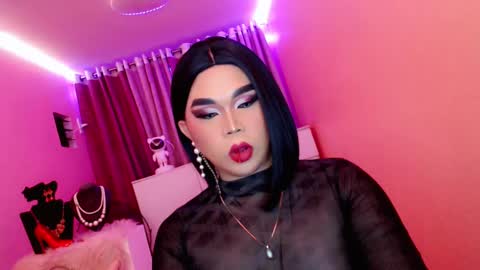 Queen Mireska online show from 9, 2, 2025