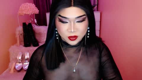 Queen Mireska online show from 23, 9, 2025