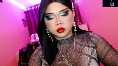 Snapshot of amiadoll chatting on 9, 6, 2026 Queen Mireska online show from 9, 6, 2026
