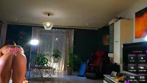 Snapshot of amidachris chatting on 20, 5, 2026 Amida online show from 20, 5, 2026