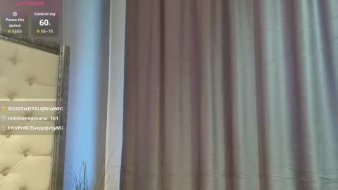 amiellarose online show from 23, 4, 2026