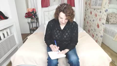 Snapshot of amihotgranny chatting on 22, 7, 2026 Ami online show from 22, 7, 2026