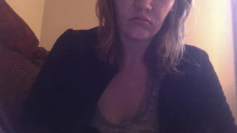 amileamariestar online show from 11, 3, 2025