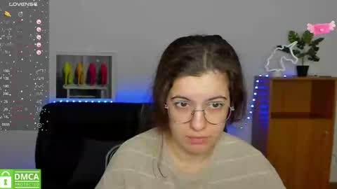 Amina online show from 1, 3, 2025