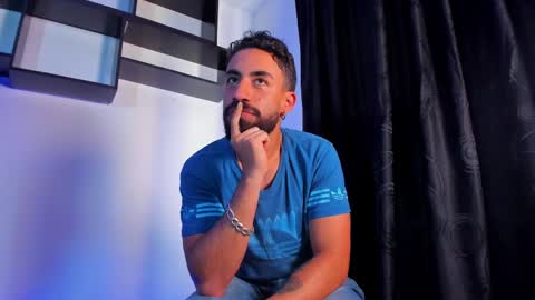 Snapshot of amir_salah chatting on 2, 3, 2025 Amir online show from 2, 3, 2025