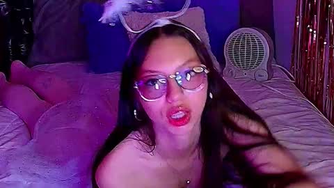 Ammelie online show from 31, 10, 2025