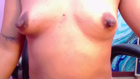 Snapshot of ammy_ronan chatting on 11, 9, 2025 IM AMMY online show from 11, 9, 2025
