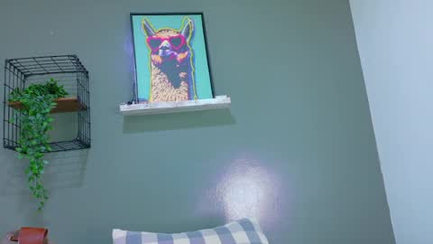 A M M Y  online show from 13, 4, 2026