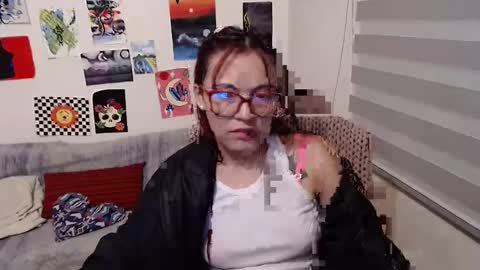 Snapshot of ammysweetx chatting on 8, 3, 2025 yisel online show from 8, 3, 2025