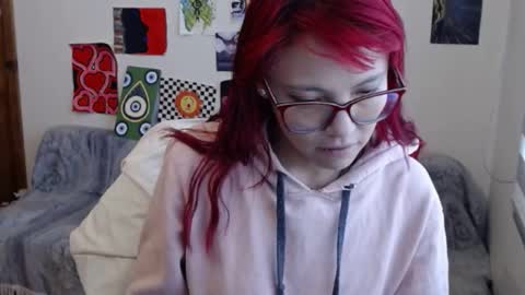 Snapshot of ammysweetx chatting on 19, 9, 2025 yisel online show from 19, 9, 2025