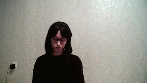 Amomira online show from 1, 3, 2026