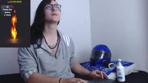 Amoneth online show from 4, 12, 2025