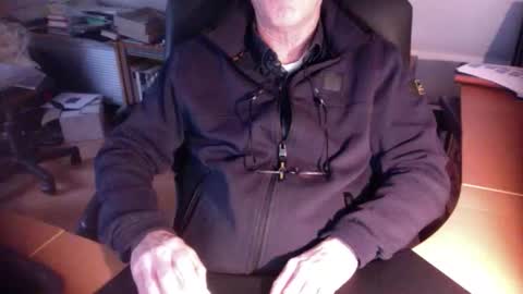 Amor2200 online show from 6, 1, 2025