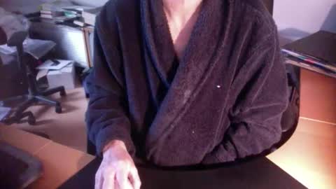 Amor2200 online show from 23, 1, 2025