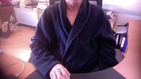 Amor2200 online show from 22, 3, 2026