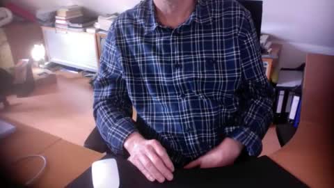 Amor2200 online show from 14, 4, 2026