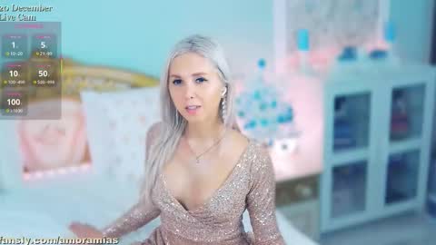  Im the first transgender post-op model on haturbate. I have a new sweet pussy... online show from 20, 12, 2025