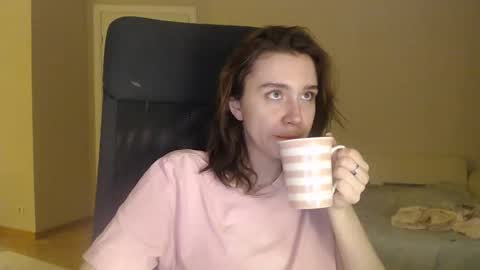 Snapshot of amoremeoww chatting on 30, 1, 2025 miss unforgettable online show from 30, 1, 2025