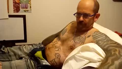 Snapshot of amunrethegod chatting on 14, 10, 2025 amunrethegod online show from 14, 10, 2025