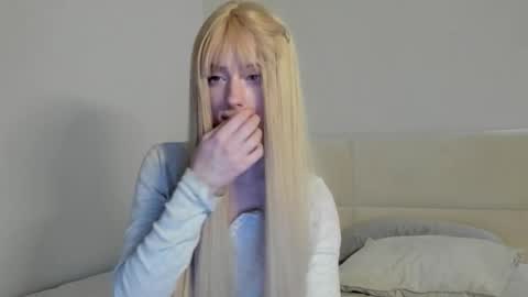 Snapshot of amy1_1 chatting on 14, 10, 2025 amy1_1 online show from 14, 10, 2025